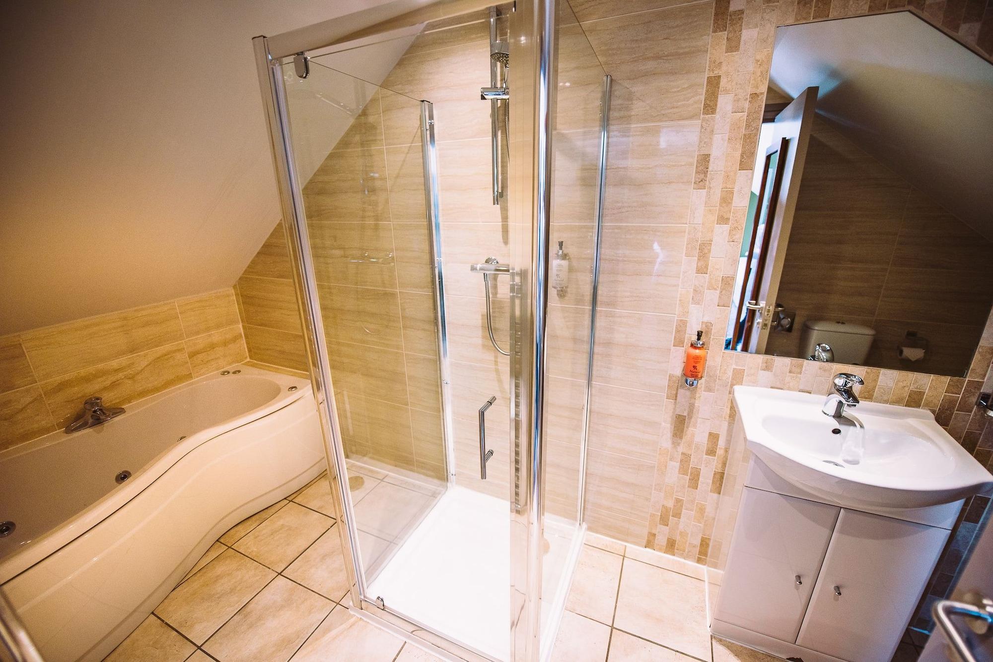 The Commercial Hotel Wishaw  Luaran gambar