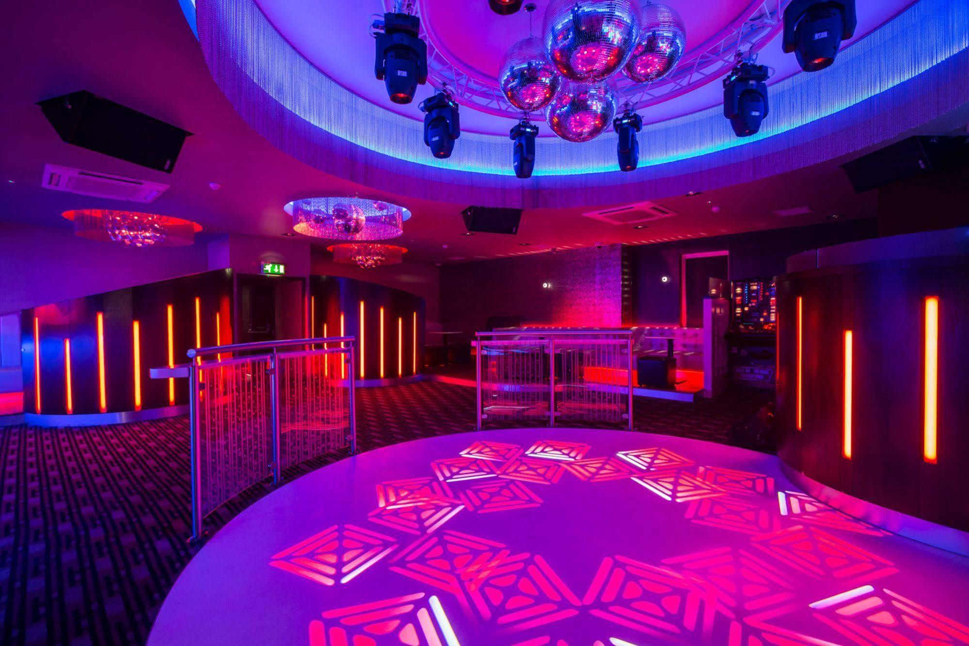 The Commercial Hotel Wishaw  Luaran gambar