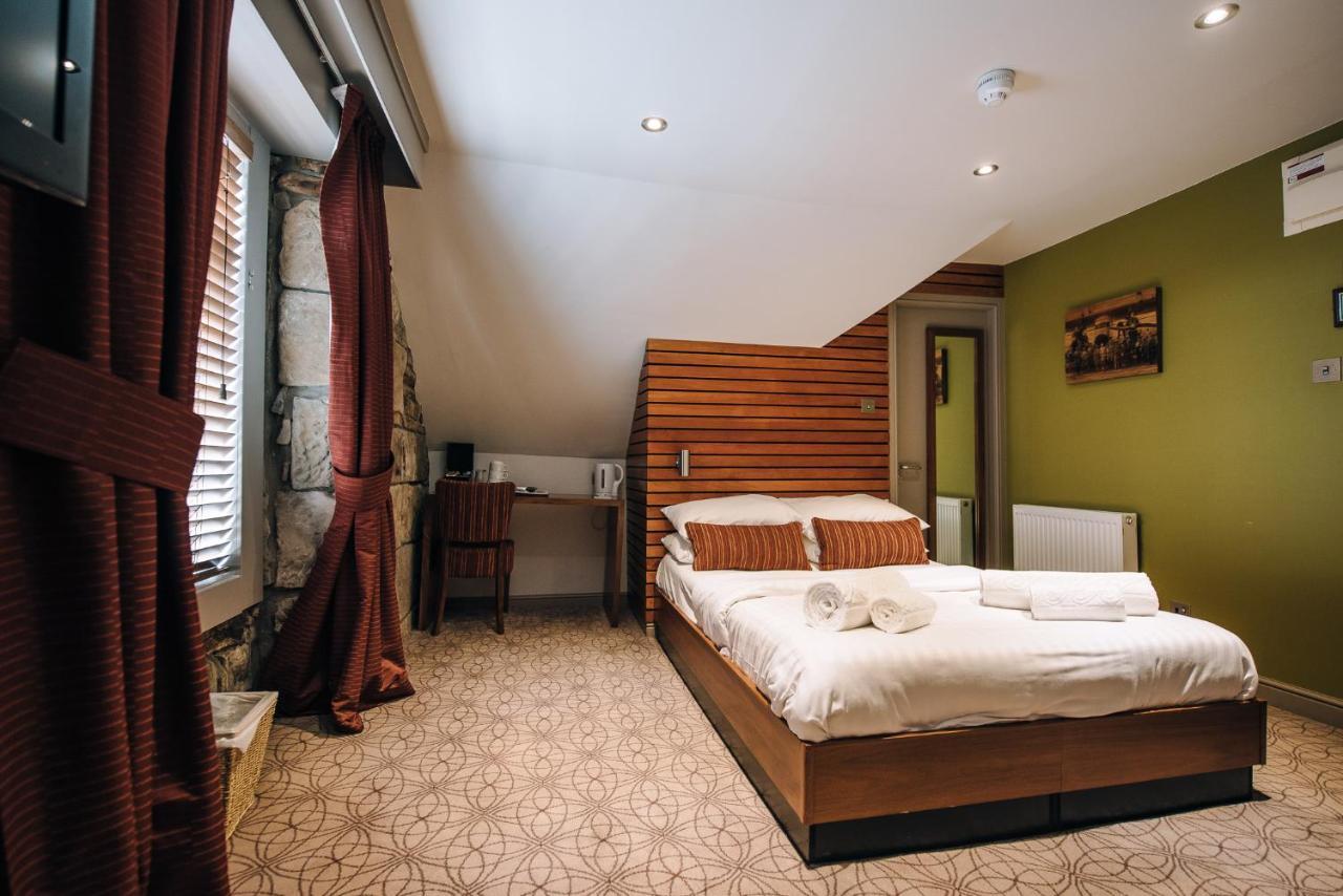 The Commercial Hotel Wishaw  Luaran gambar